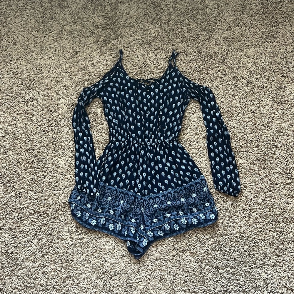Hollister flower print romper